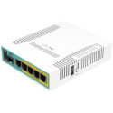 Mikrotik RB960PGS, hEX PoE, 800MHz CPU, 128MB RAM, 5×Gigabit LAN, (4×PoE izlaz), SFP, USB, RouterOS L4, plastično kućišt